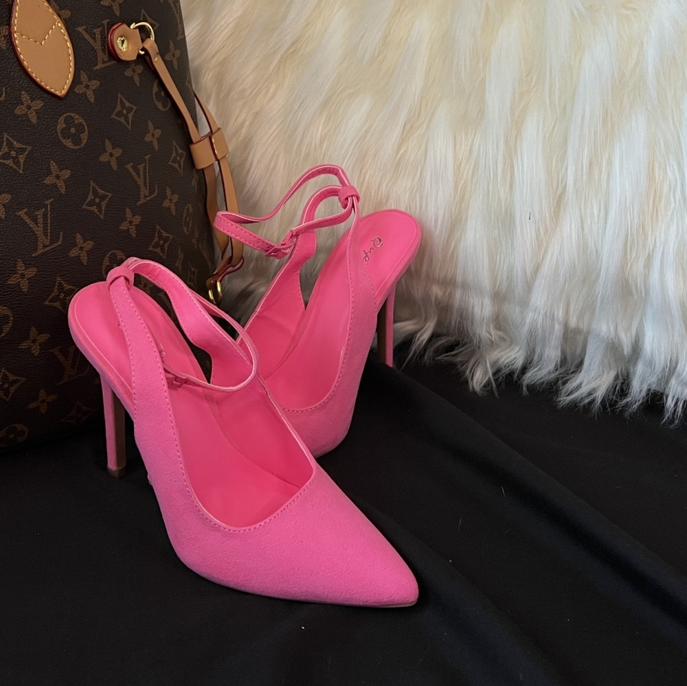 Slingback heels